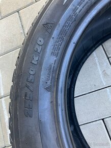 —-Michelin  Latitude Alpin 255/50 R20 - 4