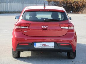 Kia Rio - 4