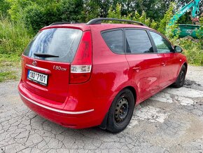 Hyundai i30 CW 1.6 16V - 4