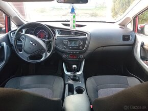 Kia Ceed - 4