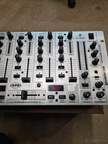 Behringer PRO Mixér VMX1000 - 4