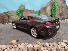 Prodám model 1:18 Chevrolet Camaro 2017 - 4