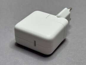 Apple 30W USB-C Power Adapter - 4