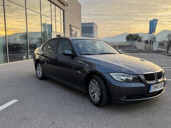 BMW E90 Manuál 6st. - 4