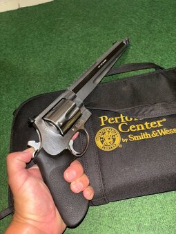 revolver S&W 460 - 4