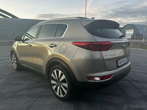 KIA SPORTAGE 2.0 CRDI 4x4 4WD - 4