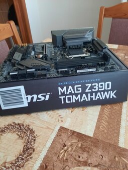 Predám ZD  MSI MAG Z390 TOMAHAWK - 4