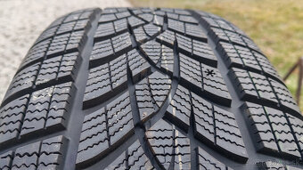 Zimné pneu 235/55 R17 --- GOOD YEAR - 4