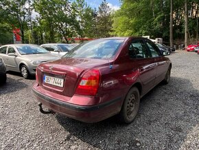 Hyundai Elantra 1.6 16V DOHC tažné klima 110tkm ČR - 4