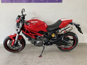 Ducati Monster 696 - 4