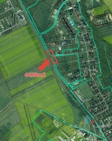 Ponúkame na predaj pozemok vo Veľkej Lomnici 4428m2 - 4