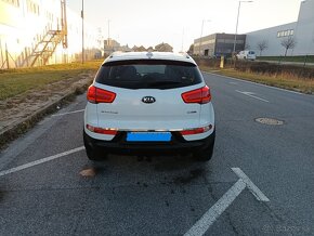 KIA SPORTAGE,1,7 CRDI, R.V.: 09/2015, MANUÁL - 4