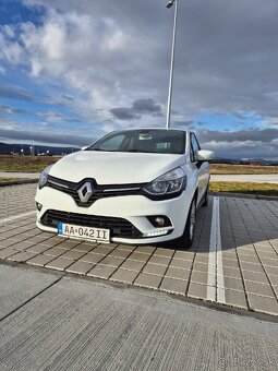 Predam Renault clio , benzin 0,9, 66 kw, rv 2020 nelakované - 4