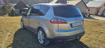 Ford SMax - 4