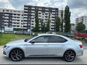 Škoda Superb 2.0 TDI SCR Sportline DSG - 4