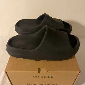 YEEZY SLIDES ONYX - 4