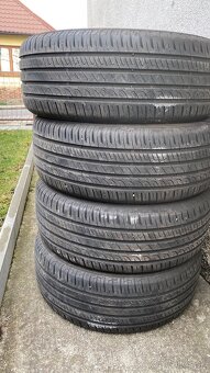 Predam letne gumy BARUM 215/55 R17 - 4