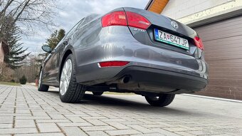 Volkswagen jetta - 4