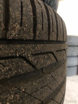 225/45r17 - 4