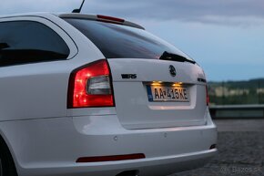 Škoda Octavia 2 facelift RS - 4