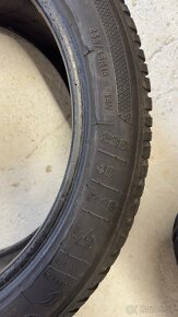 235/45 R18 - 4