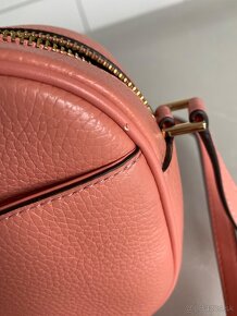 Michael Kors kožená crossbody - 4