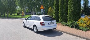 Škoda Octavia Combi 1.6 TDI 115k Ambition DSG - 4