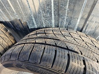 Tracmax ice-plus s220 255/50 R19 - 4