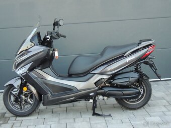 KYMCO X TOWN 125 2020 - 4