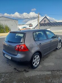 Golf 5 - 4