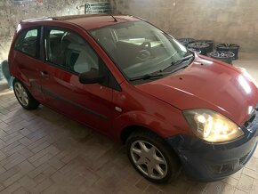 Ford Fiesta 07 predam v celku na diely - 4