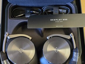 Bang & Olufsen Beoplay H95 - 4