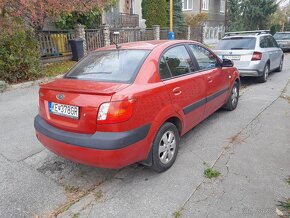 Kia Rio 1.4/16V - 4