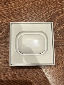 Apple Air pods 2 pro - 4