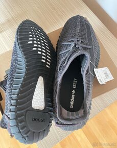 Adidas Yeezy Boost 350 V2 - 4