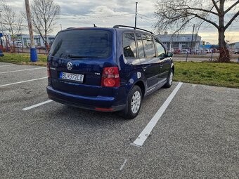 Volkswagen Touran 1.9TDi 77kW automat DSG7 - 4