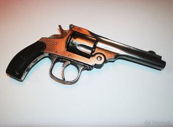 Revolver typu Smith & Wesson, cal. 380 CF - 4