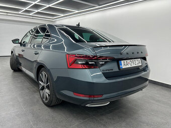 Škoda Superb 2.0 TDI SCR Sportline 4x4 DSG - 4