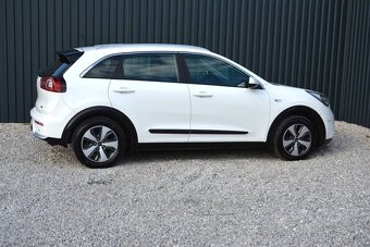 KIA Niro 1.6 Hybrid, 1. majiteľ, úplná serv. história - 4