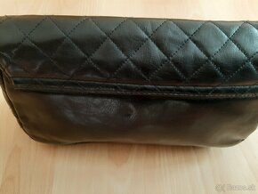 Čierna crossbody kabelka - 4