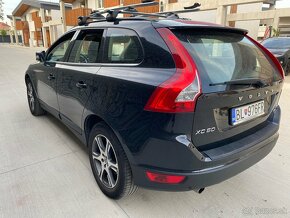 Volvo XC 60 - 4