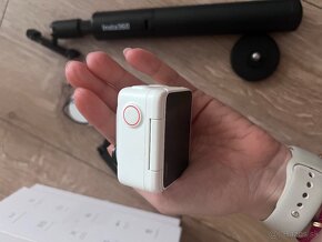 Insta 360 Go 3 s prislusenstvom - 4