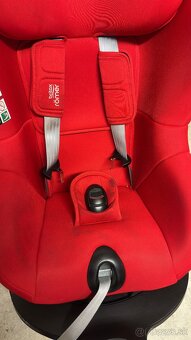 Autosedačka Britax Römer DUALFIX M i-SIZE - 4