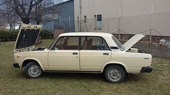 LADA 2107 - 4