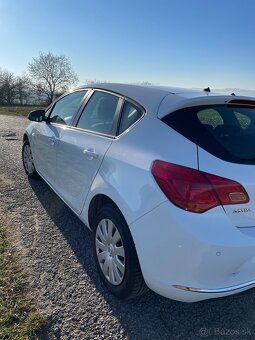 Opel Astra 1.7 - 4