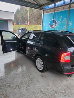 Škoda Octavia 2 Facelift 2.0TDI DSG 103KW r.v2010 - 4