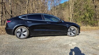 Tesla Model 3 standard range plus - 4