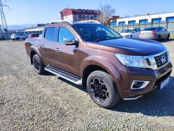 Nissan Navara NP300 SR - 4