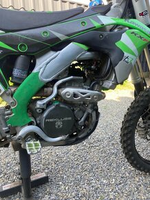 Kawasaki kxf250 - 4