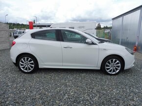 Alfa Romeo Giulietta 2.0JTD 135PS CUORE SPORTIVO 1A - 4